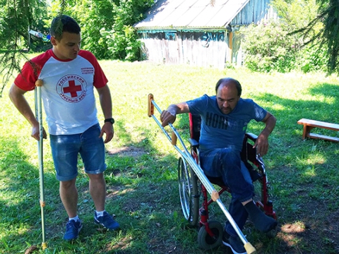 Оказание благотворительной помощи жителям ПВР в Шаблыкино